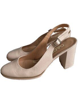 Gadea By Lodi Block Heels 40 / US 9 Tan Beige Slingback Pumps New Gel Shoes